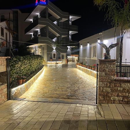 Vila La Familia Ksamil Exteriér fotografie