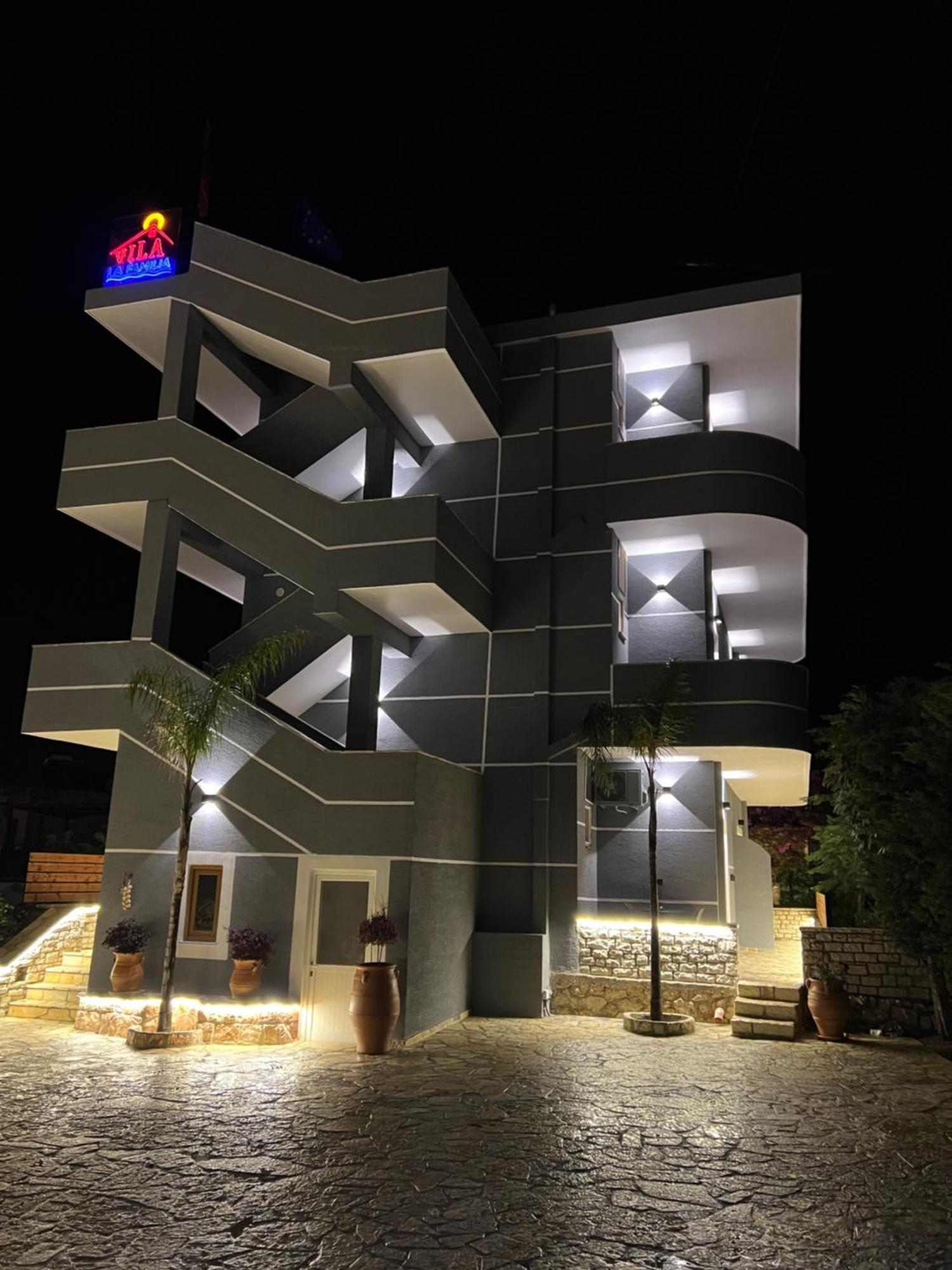Vila La Familia Ksamil Exteriér fotografie