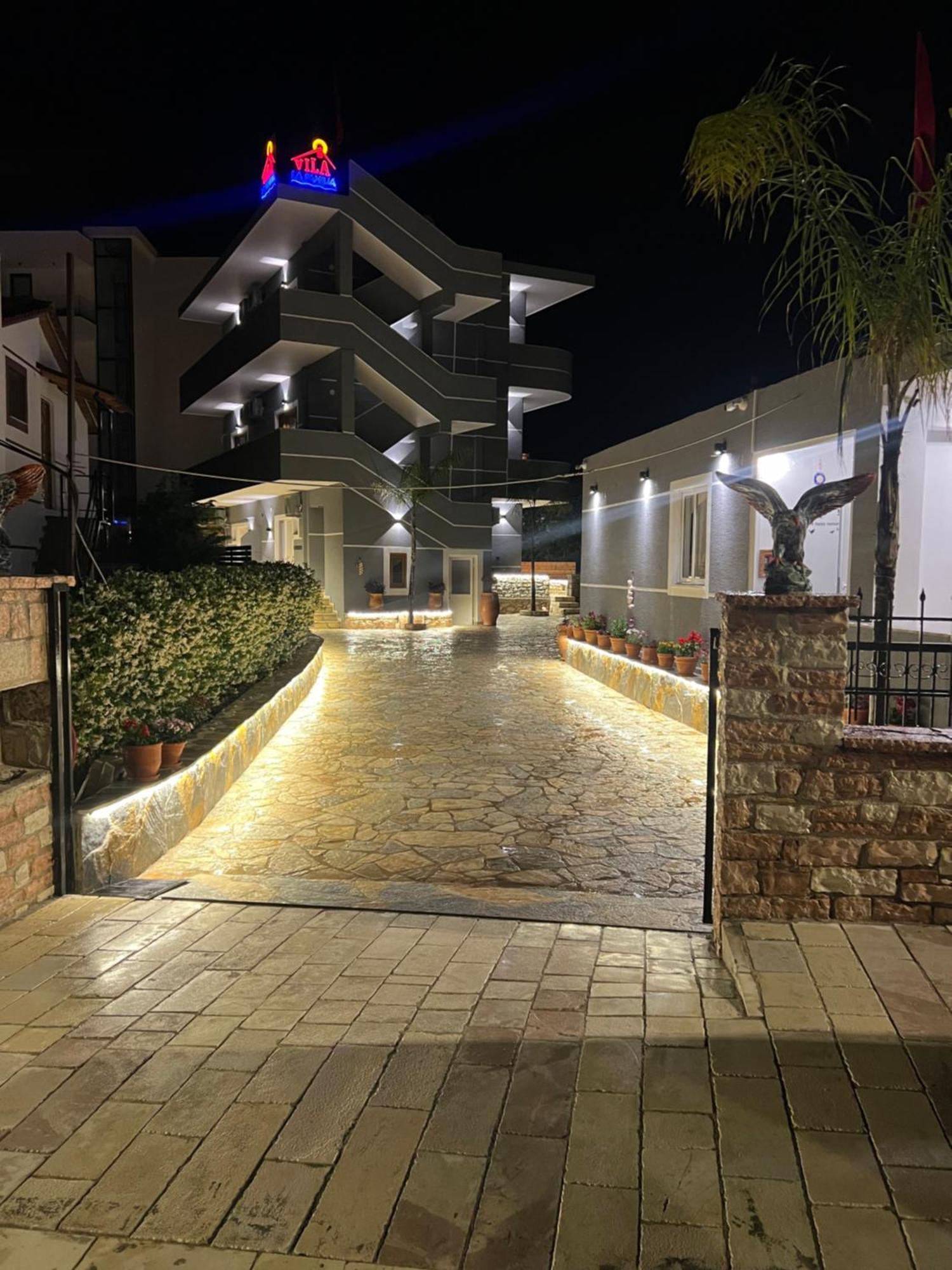Vila La Familia Ksamil Exteriér fotografie
