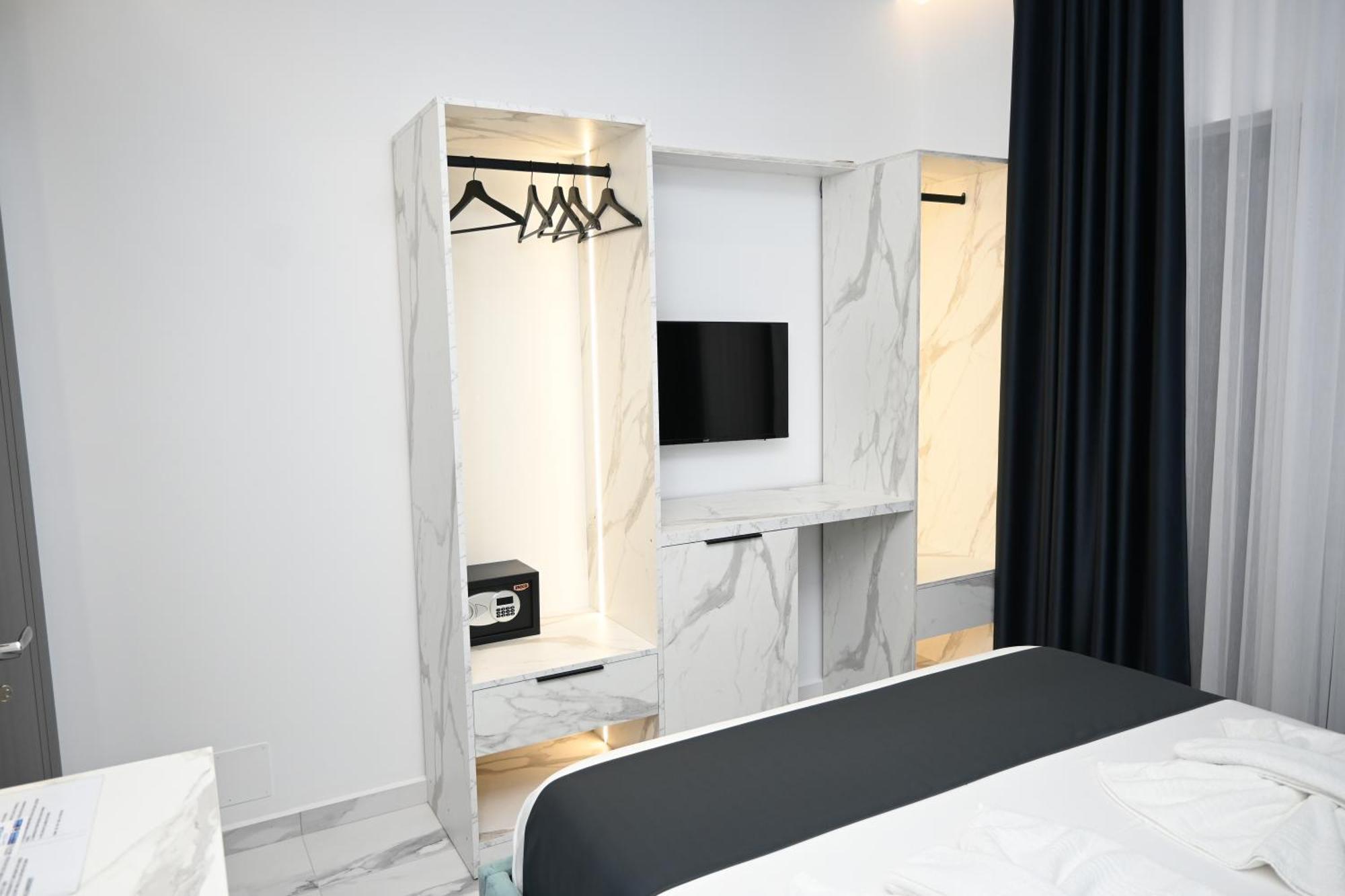 Vila La Familia Ksamil Exteriér fotografie